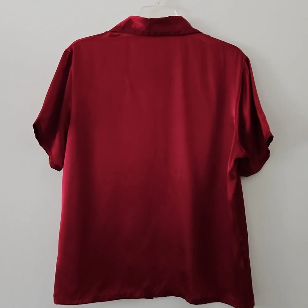 Morgan Taylor Intimates Cherry Red Satin Button Up Lounge Top Pajama Size Medium
